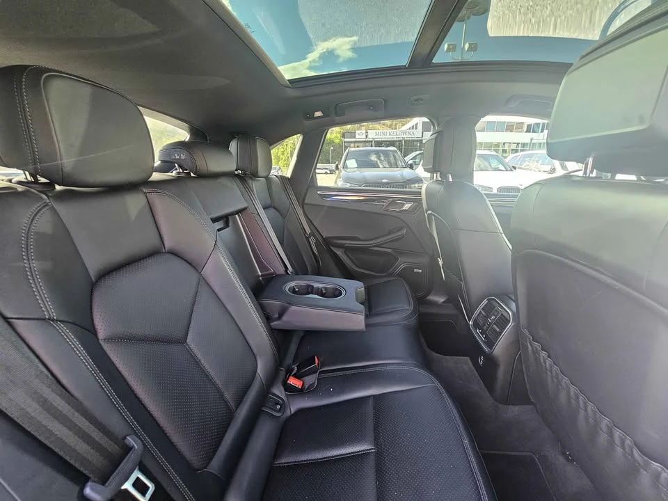 2020 Porsche Macan S - Image 9 of 10