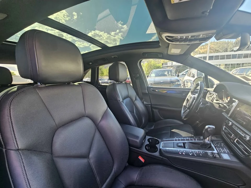 2020 Porsche Macan S - Image 8 of 10