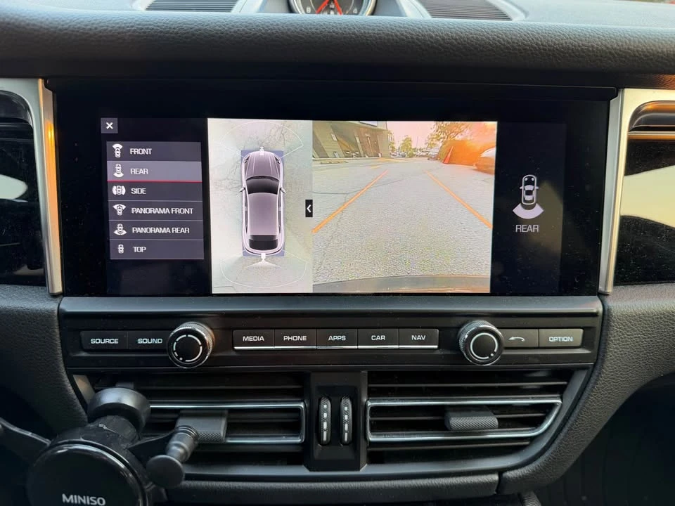 2020 Porsche Macan S - Image 17 of 19