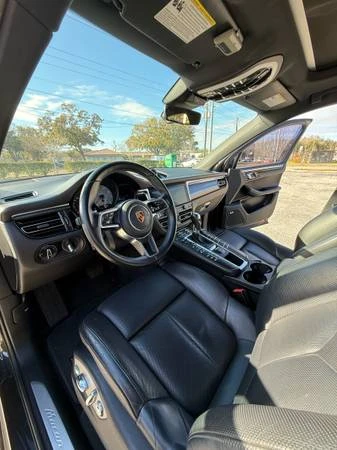 2020 Porsche Macan S - Image 8 of 10
