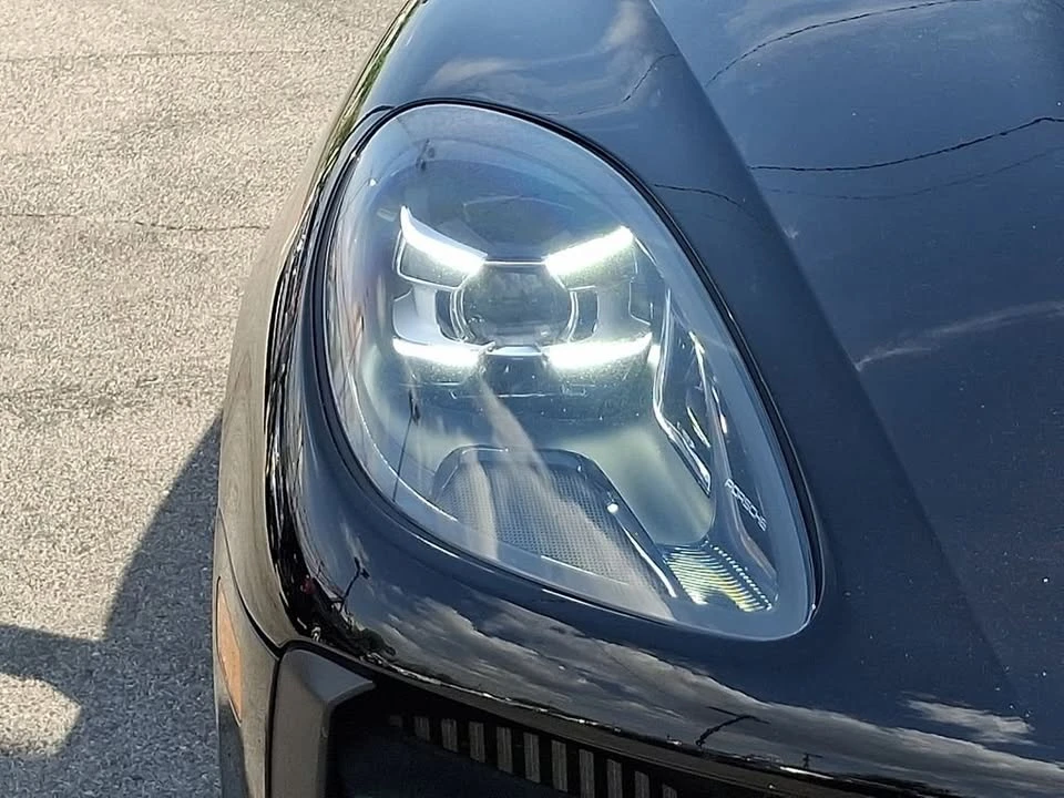 2020 Porsche Macan S - Image 8 of 17