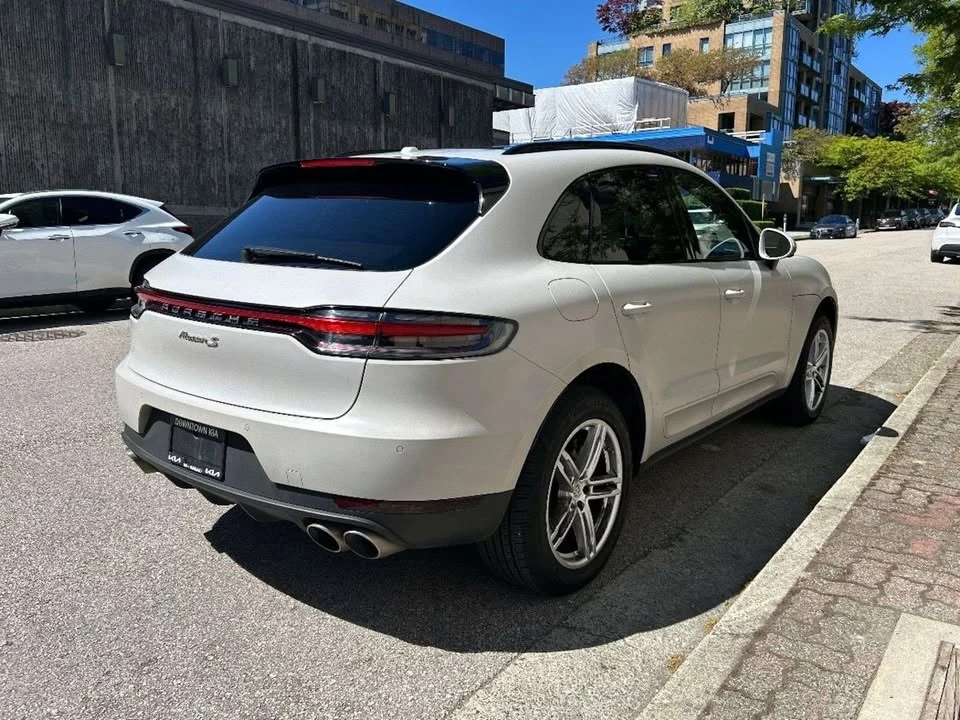 2020 Porsche Macan S - Image 19 of 20