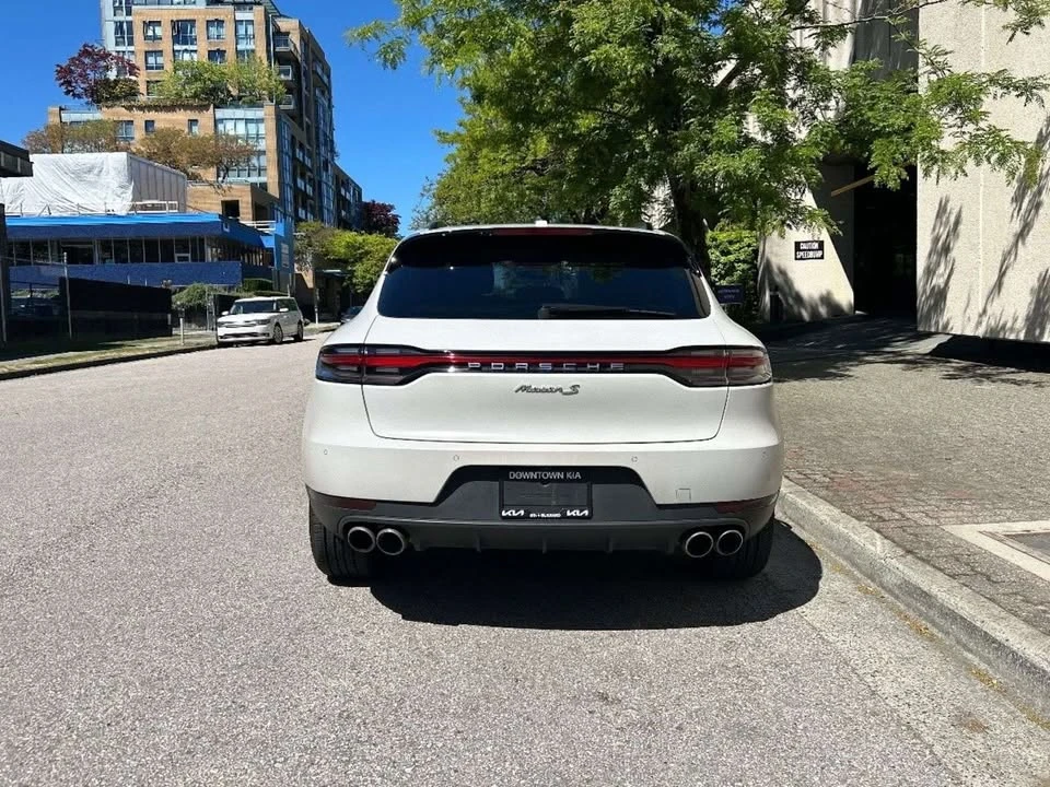 2020 Porsche Macan S - Image 17 of 20