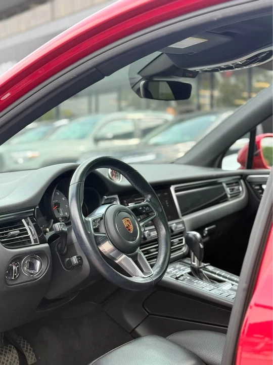 2020 Porsche Macan S - Image 11 of 18