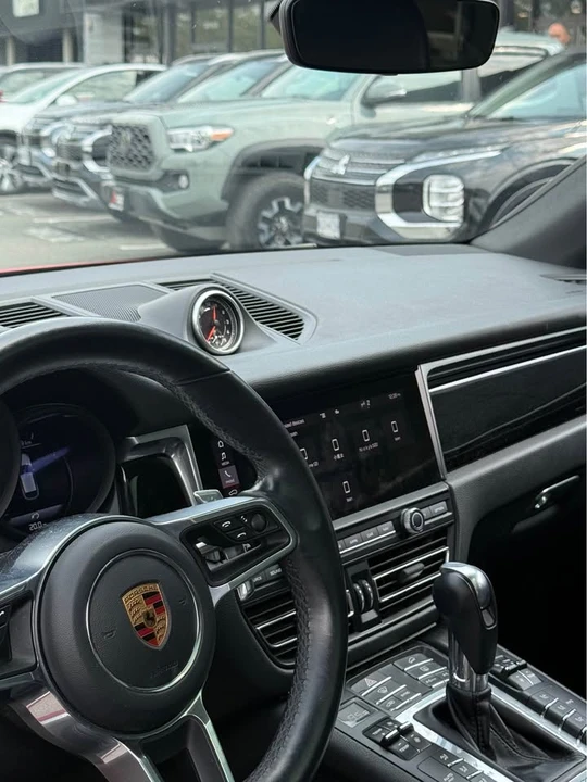 2020 Porsche Macan S - Image 12 of 18