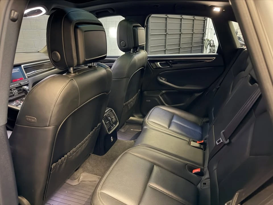 2020 Porsche Macan S - Image 19 of 20