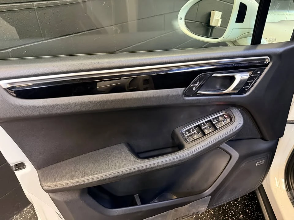 2020 Porsche Macan S - Image 11 of 20