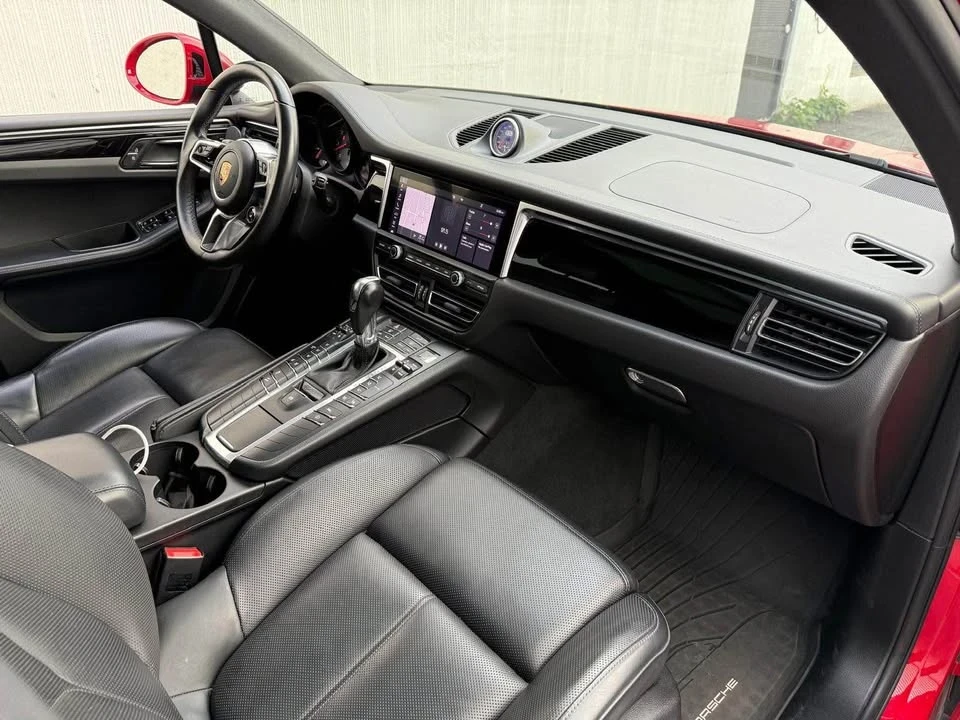 2020 Porsche Macan S - Image 9 of 10