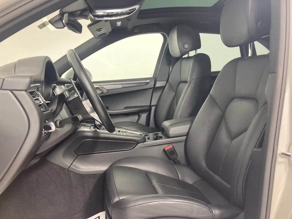 2020 Porsche Macan S - Image 5 of 6
