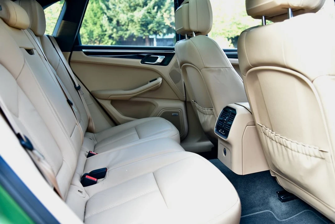 2020 Porsche Macan S - Image 25 of 31