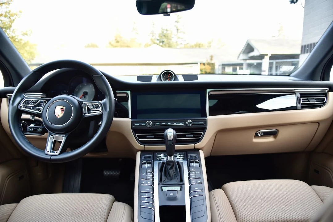 2020 Porsche Macan S - Image 30 of 31
