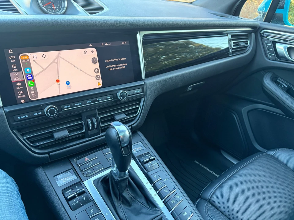 2020 Porsche Macan S - Image 12 of 18