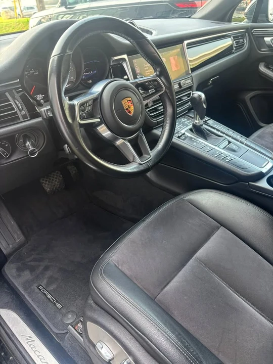2020 Porsche Macan S - Image 7 of 18