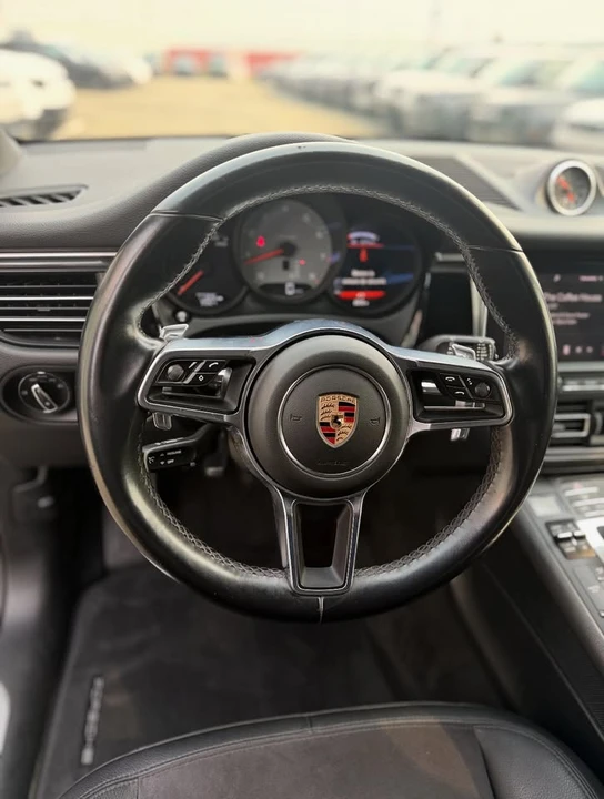 2020 Porsche Macan S - Image 8 of 18