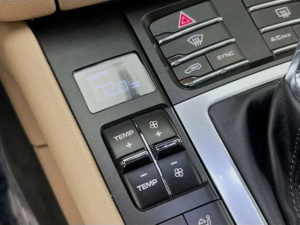 2020 Porsche Macan S - Image 8 of 20