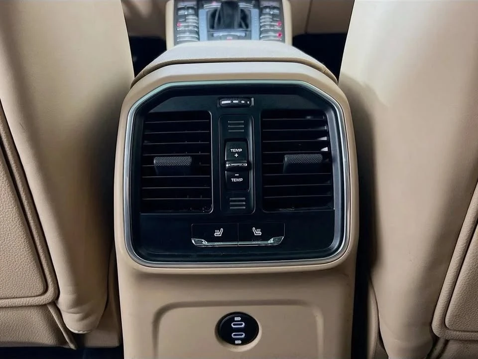 2020 Porsche Macan S - Image 19 of 20