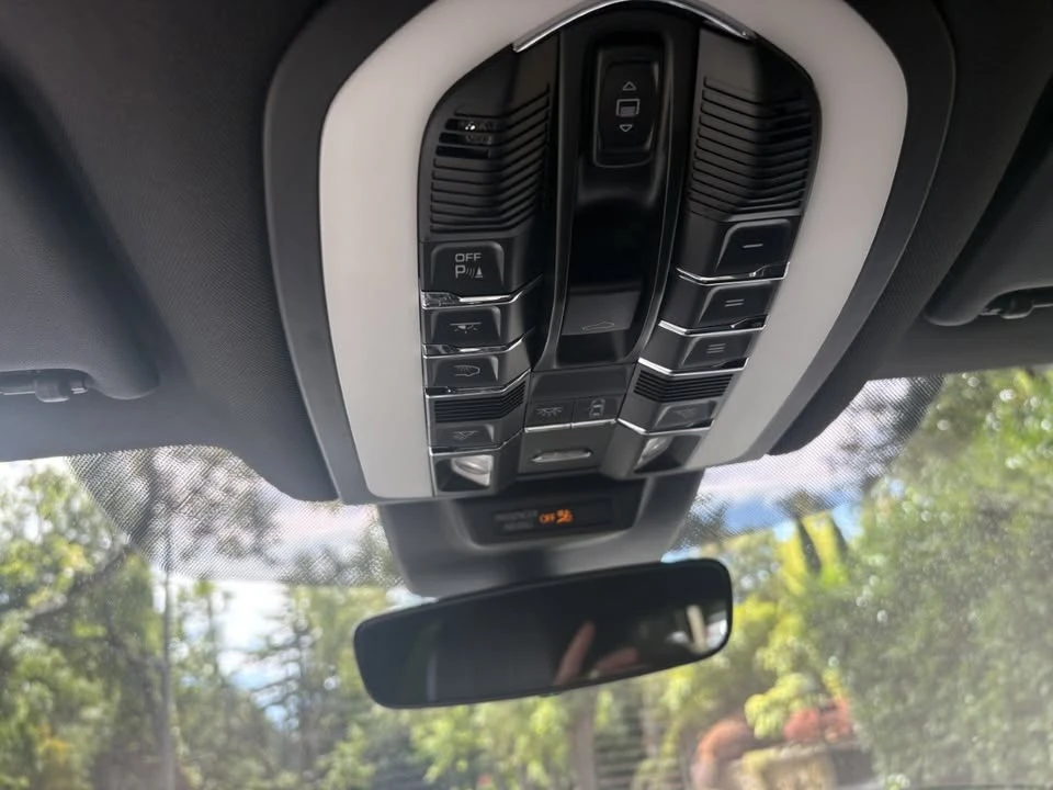 2020 Porsche Macan S - Image 10 of 20