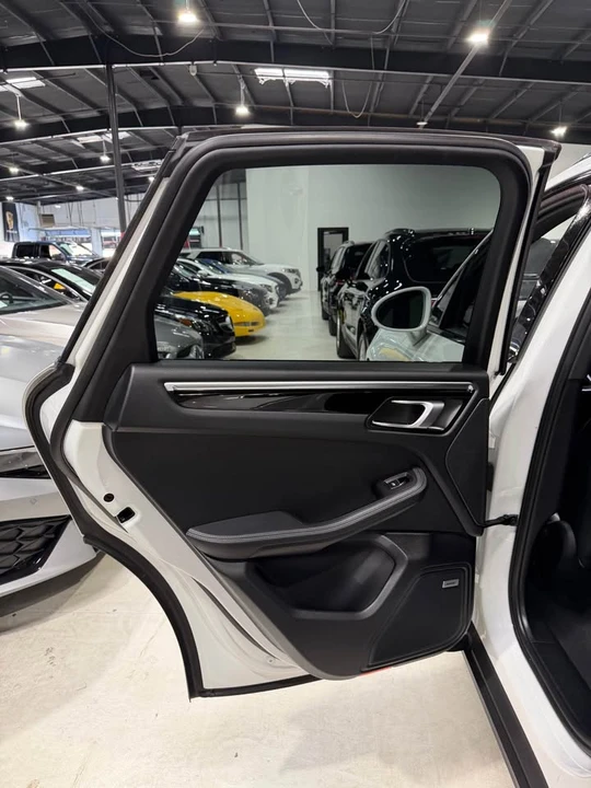 2020 Porsche Macan S - Image 9 of 17