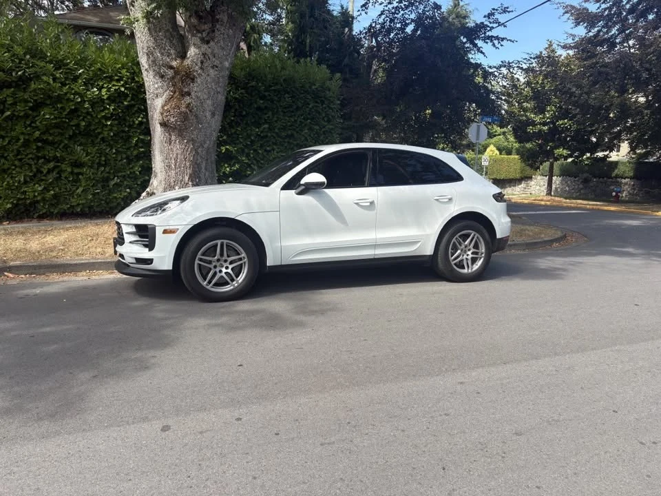 2020 Porsche Macan S - Image 2 of 20