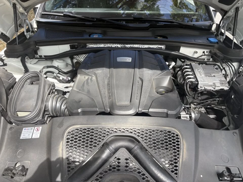 2020 Porsche Macan S - Image 19 of 20