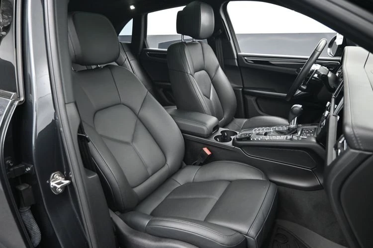2020 Porsche Macan S - Image 13 of 20