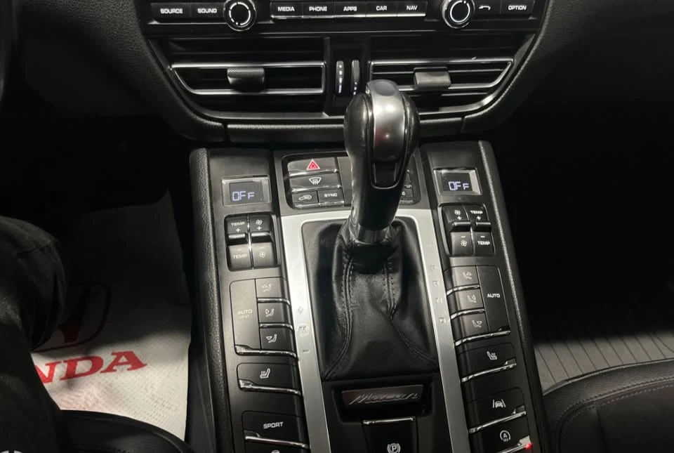 2020 Porsche Macan S - Image 14 of 15