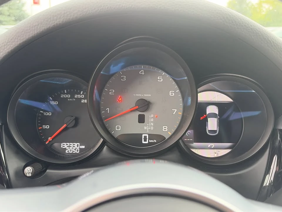 2020 Porsche Macan S - Image 9 of 14