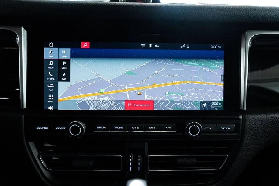 2020 Porsche Macan S - Image 16 of 20