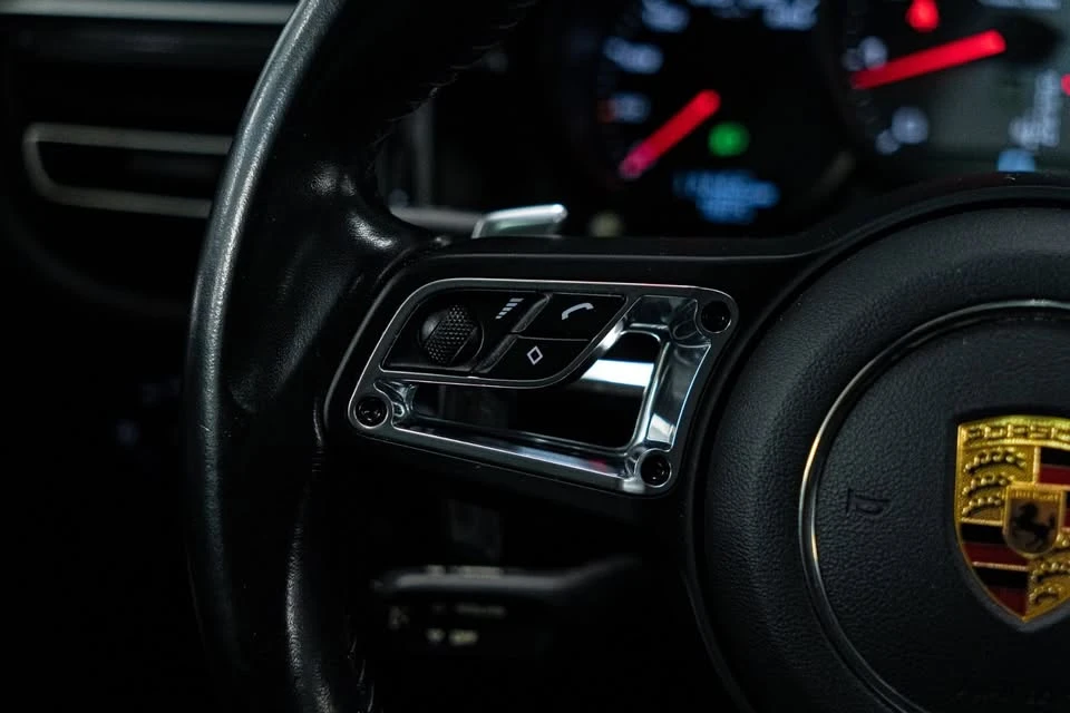 2020 Porsche Macan S - Image 13 of 20