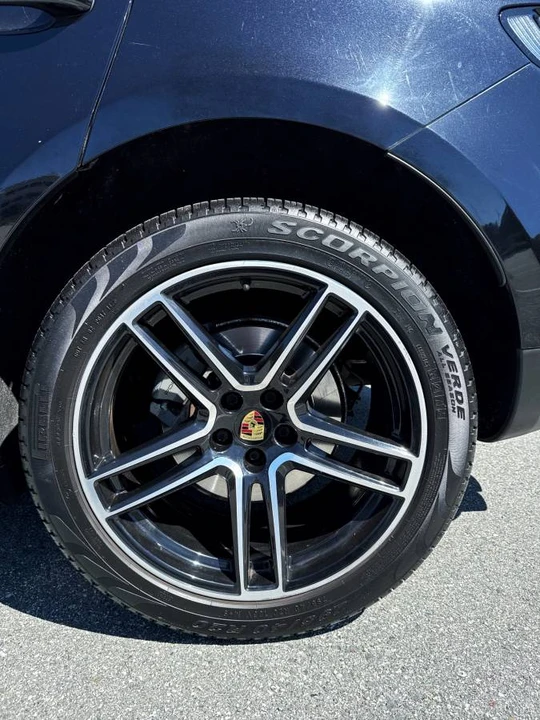 2020 Porsche Macan S - Image 18 of 24
