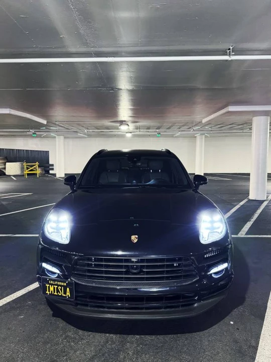 2020 Porsche Macan S - Image 2 of 24