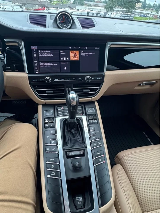 2020 Porsche Macan S - Image 7 of 8