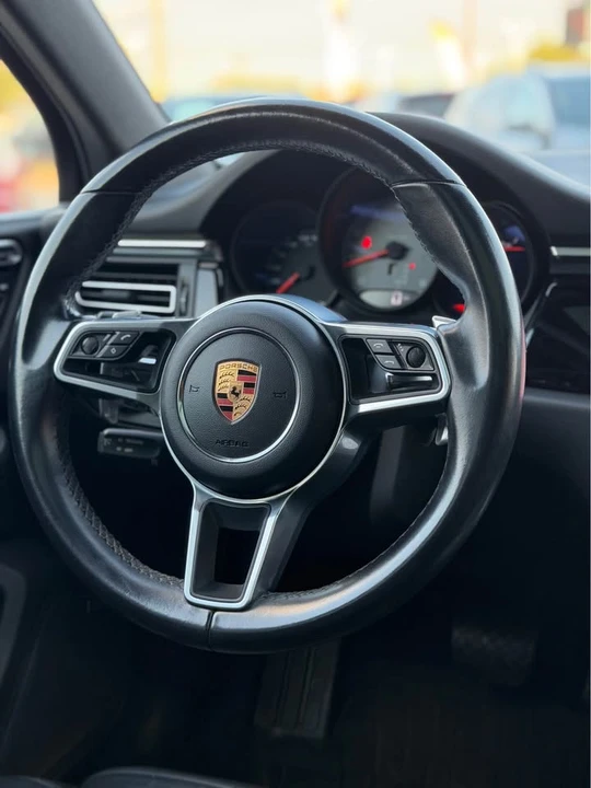 2020 Porsche Macan S - Image 10 of 16