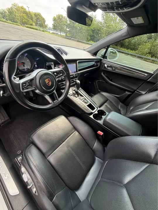 2020 Porsche Macan S - Image 2 of 17