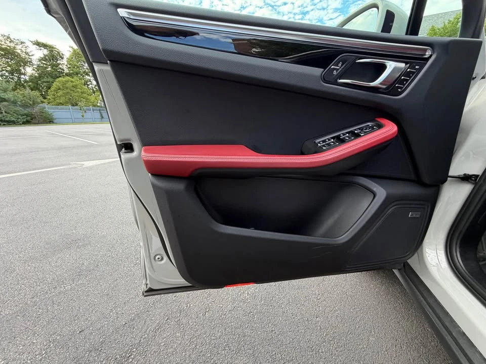 2020 Porsche Macan S - Image 7 of 19