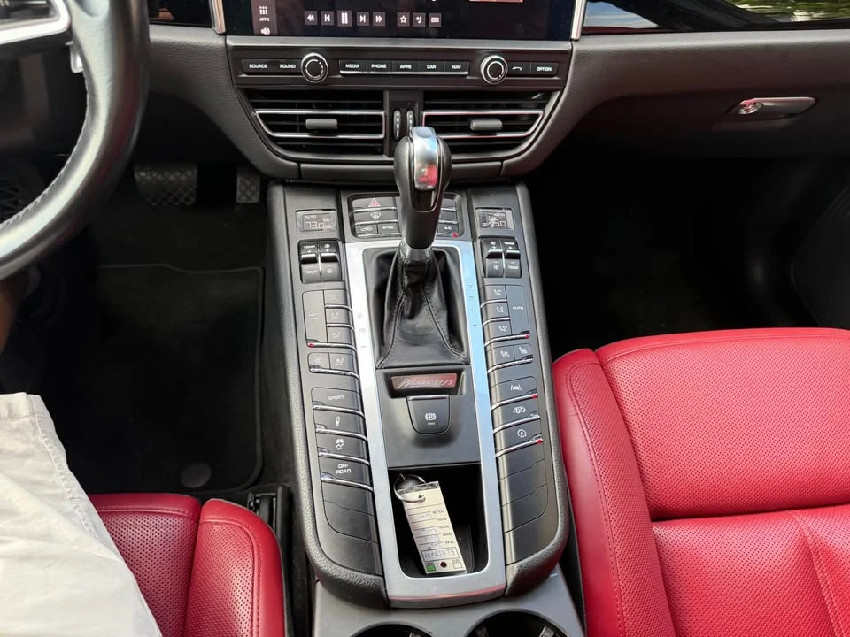 2020 Porsche Macan S - Image 15 of 19