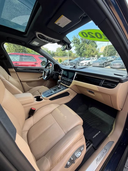 2020 Porsche Macan S - Image 7 of 9
