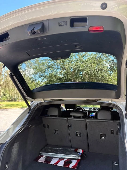 2020 Porsche Macan S - Image 13 of 14