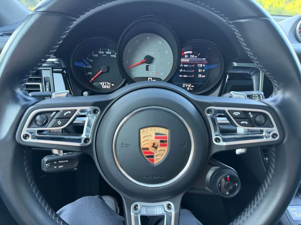 2020 Porsche Macan S - Image 10 of 12
