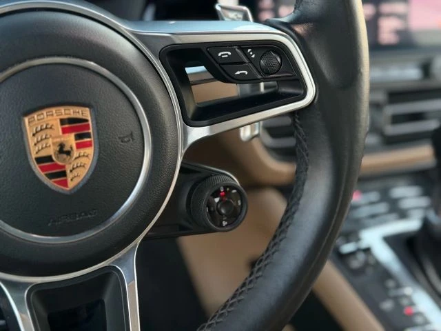 2020 Porsche Macan S - Image 23 of 28