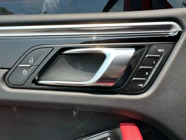 2020 Porsche Macan S - Image 14 of 21