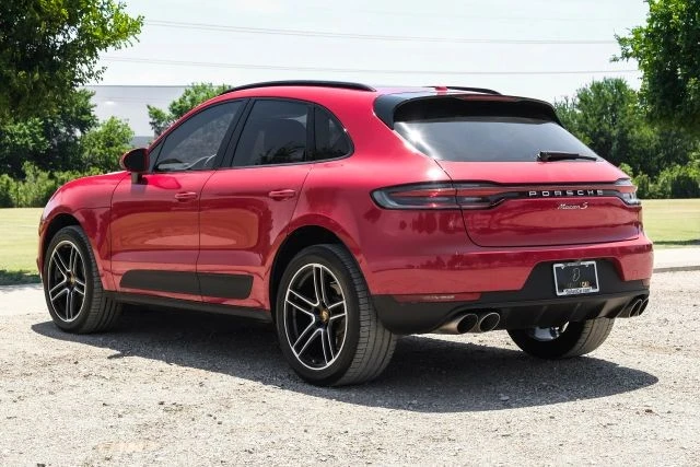 2020 Porsche - Image 10 of 31
