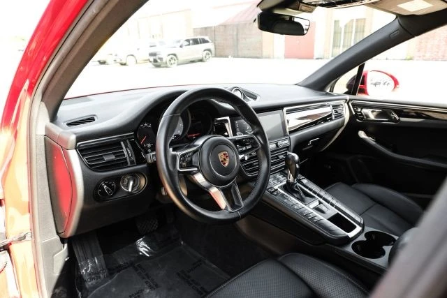 2020 Porsche - Image 3 of 31