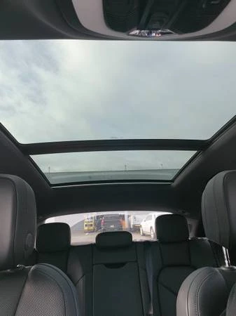 2020 Porsche Macan S - Image 11 of 12