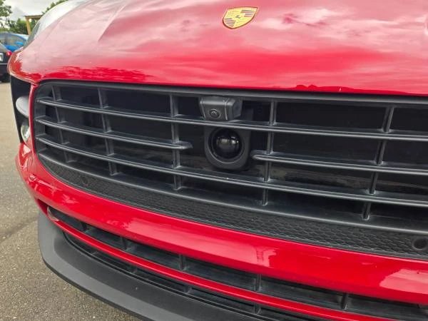 2020 Porsche Macan S - Image 8 of 21