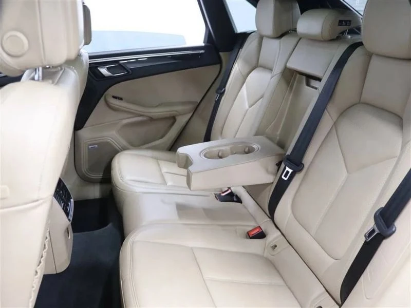 2020 Porsche Macan S - Image 10 of 12