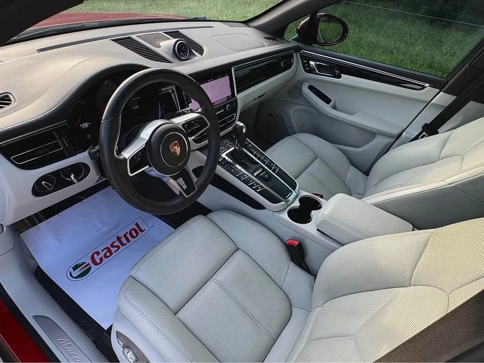 2020 Porsche Macan S - Image 16 of 19
