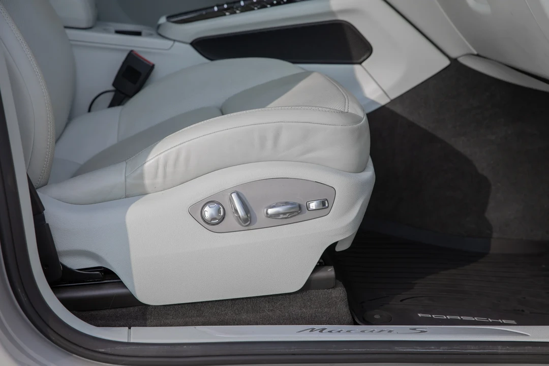 2020 Porsche Macan S - Image 30 of 31