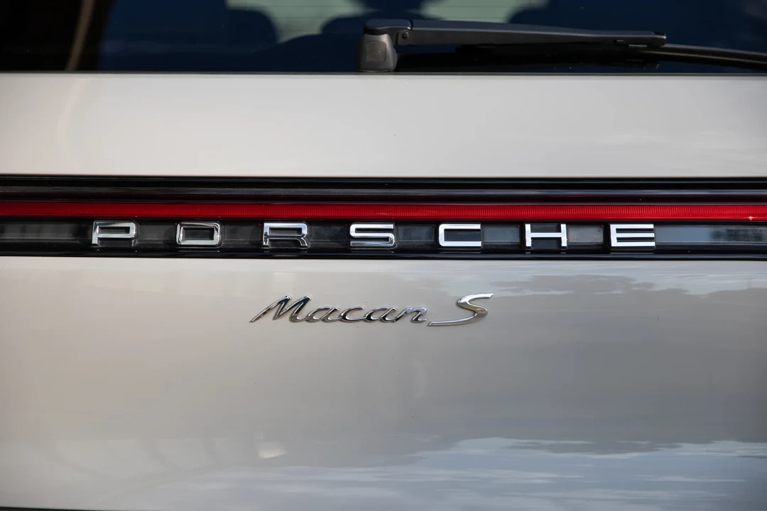 2020 Porsche Macan S - Image 19 of 31