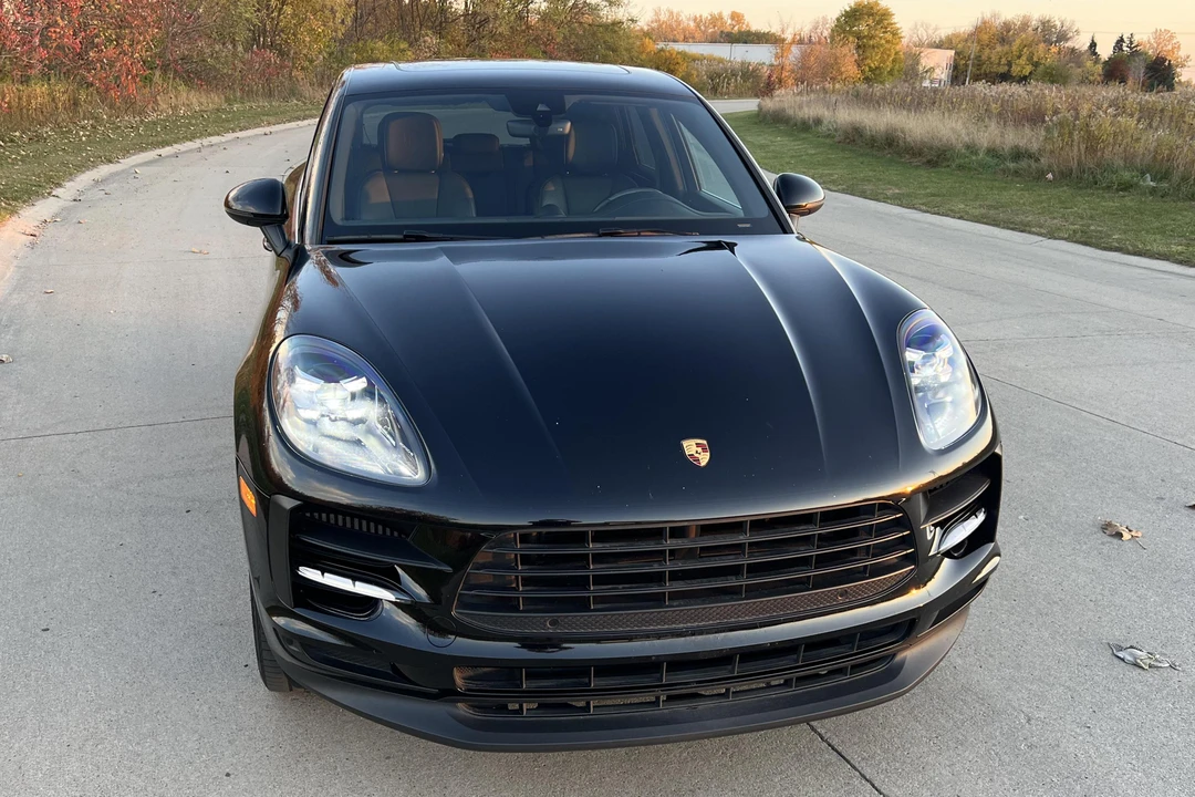 2020 Porsche Macan S - Image 2 of 31